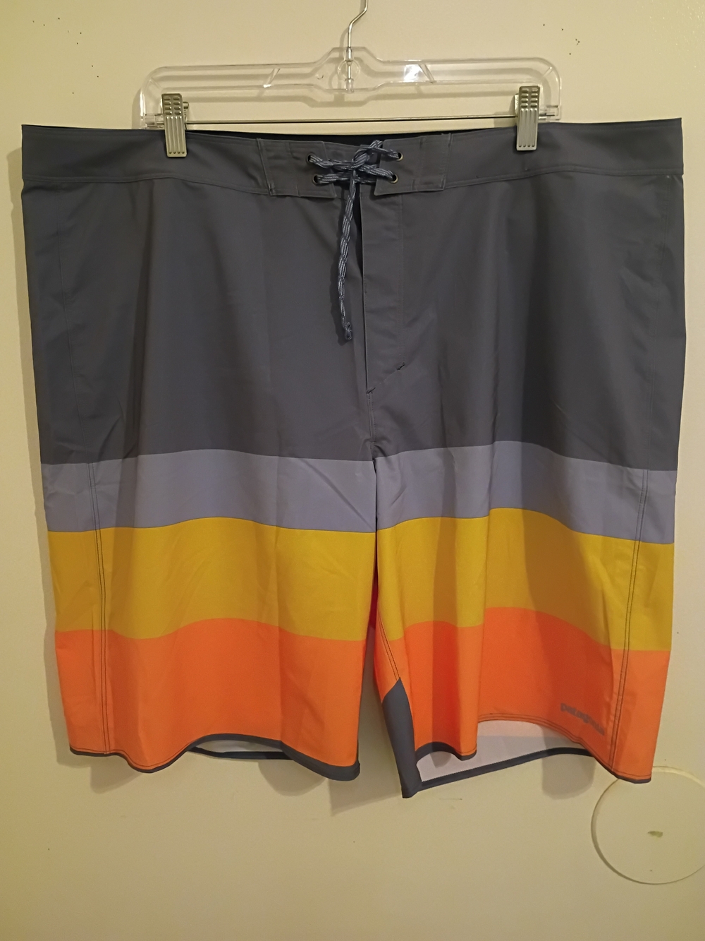 Patagonia Men's Gray Colorblock Stripe Swim Trunks with Orange and Yellow Sz 42